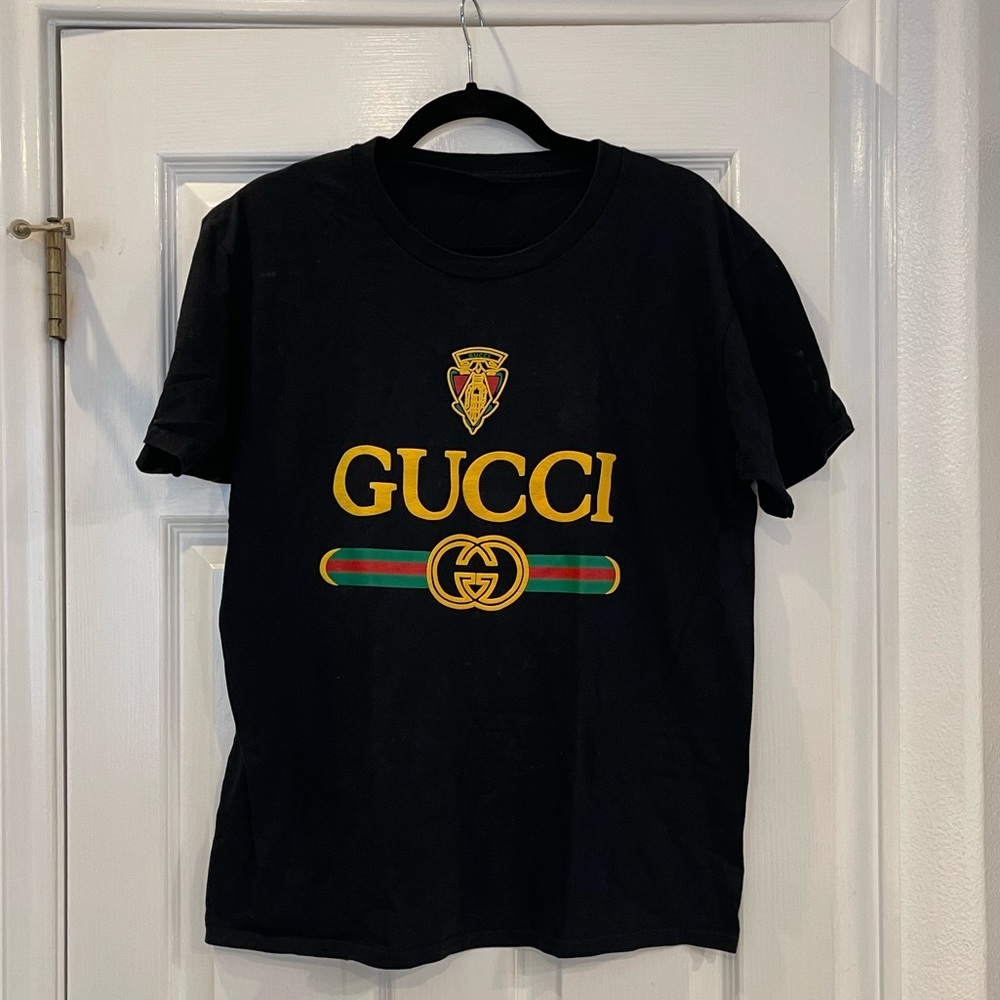 Tshirt with Gucci logo